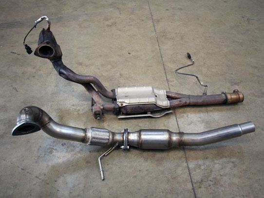 701475 - Pipewerx 3" Downpipe with Sports Cat